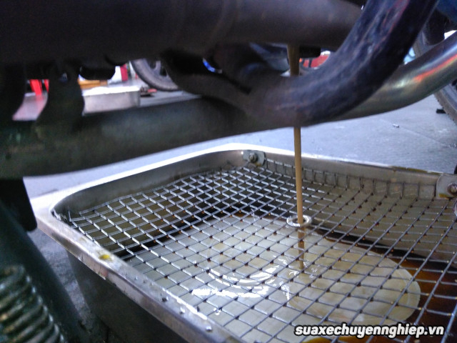 Xe tay ga sau khi bị ngập nước nên kiểm tra những gì - 2