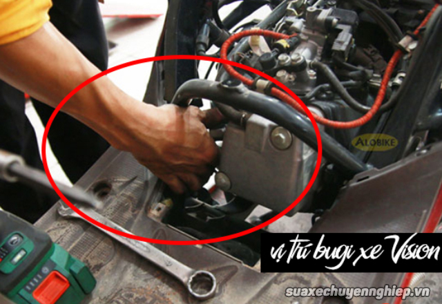 Bugi xe vision nằm ở đâu thay thế như thế nào - 2